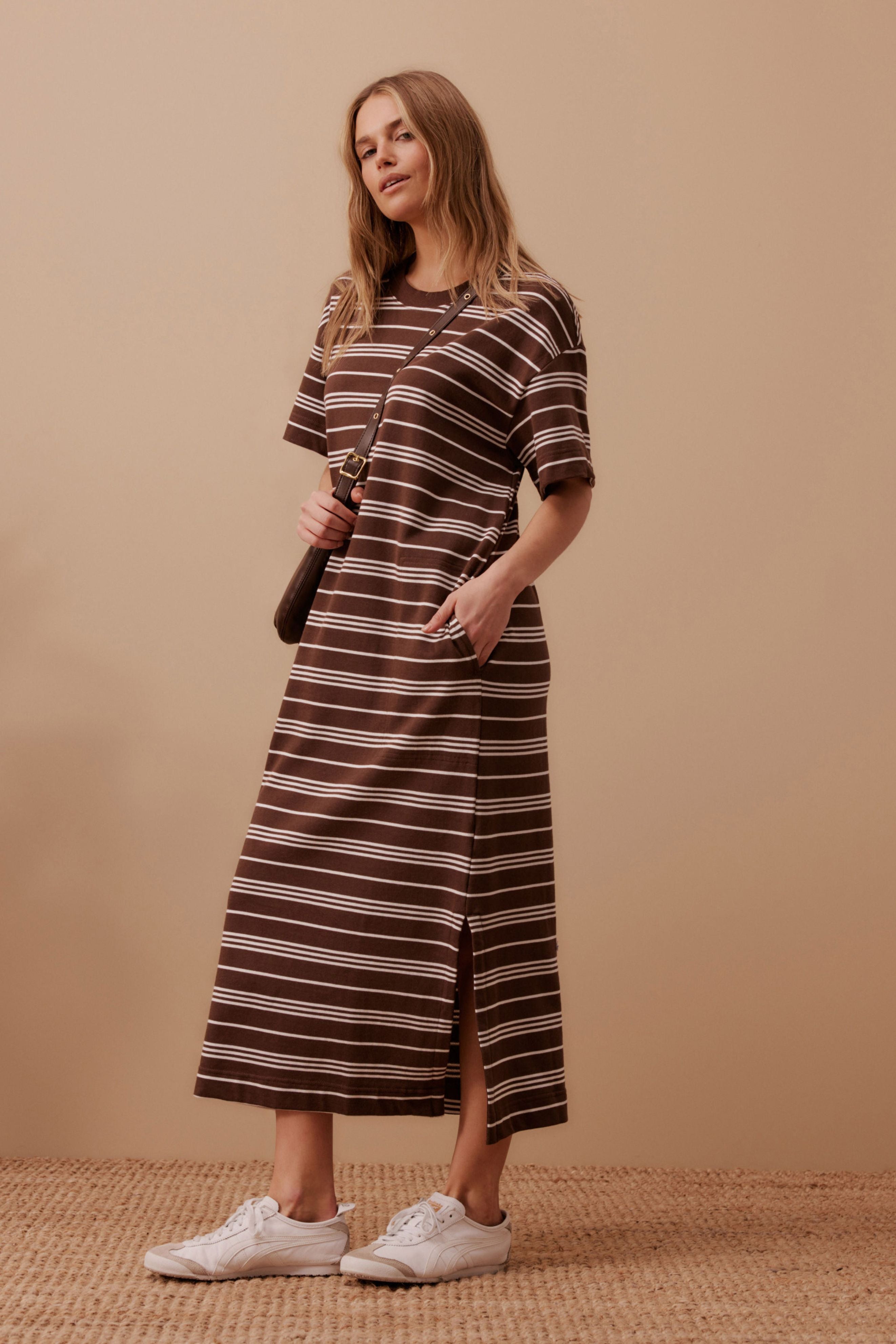 Charlotte Midi Dress in Chocolate