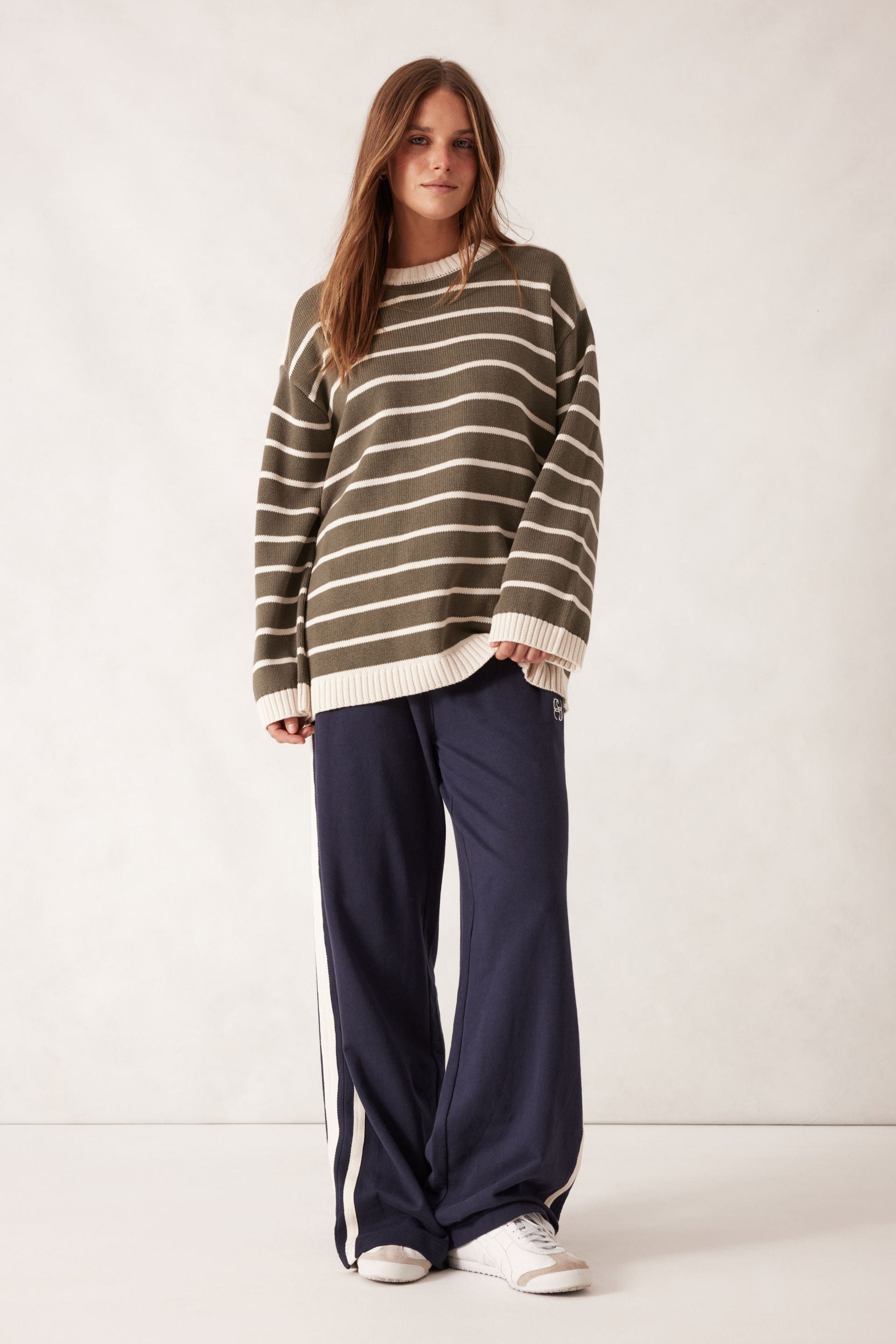 TYLER Relaxed Crew Tunic