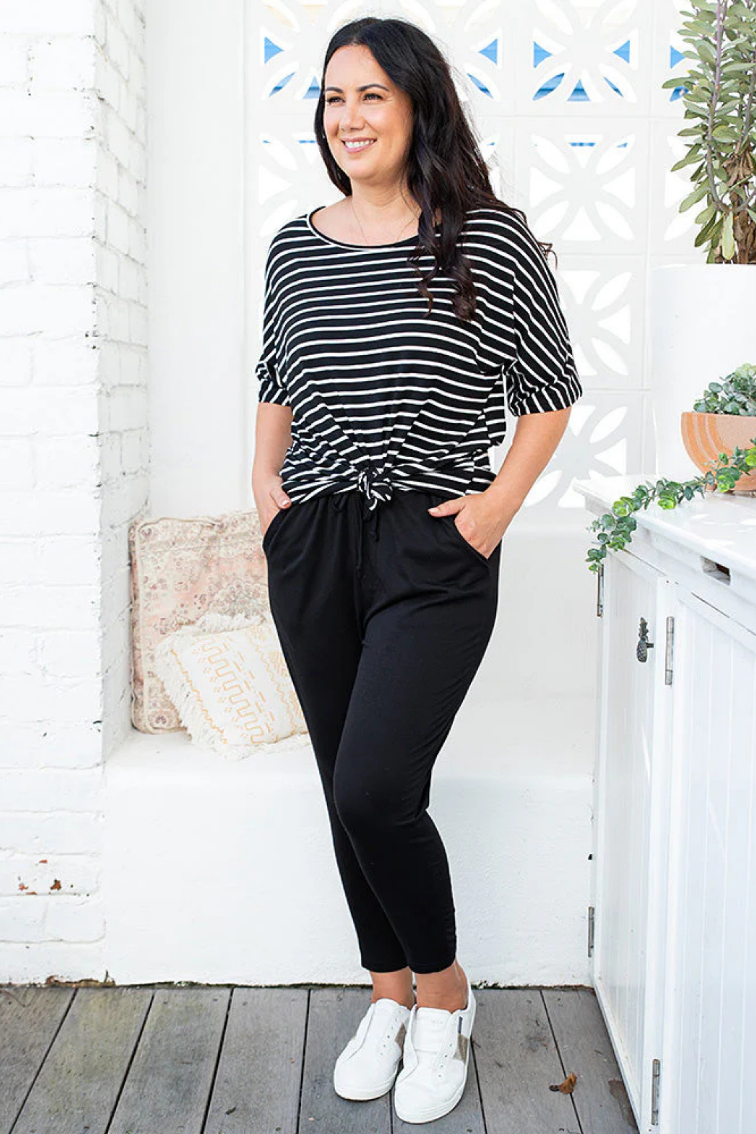 Everyday Slouch Pant in Black