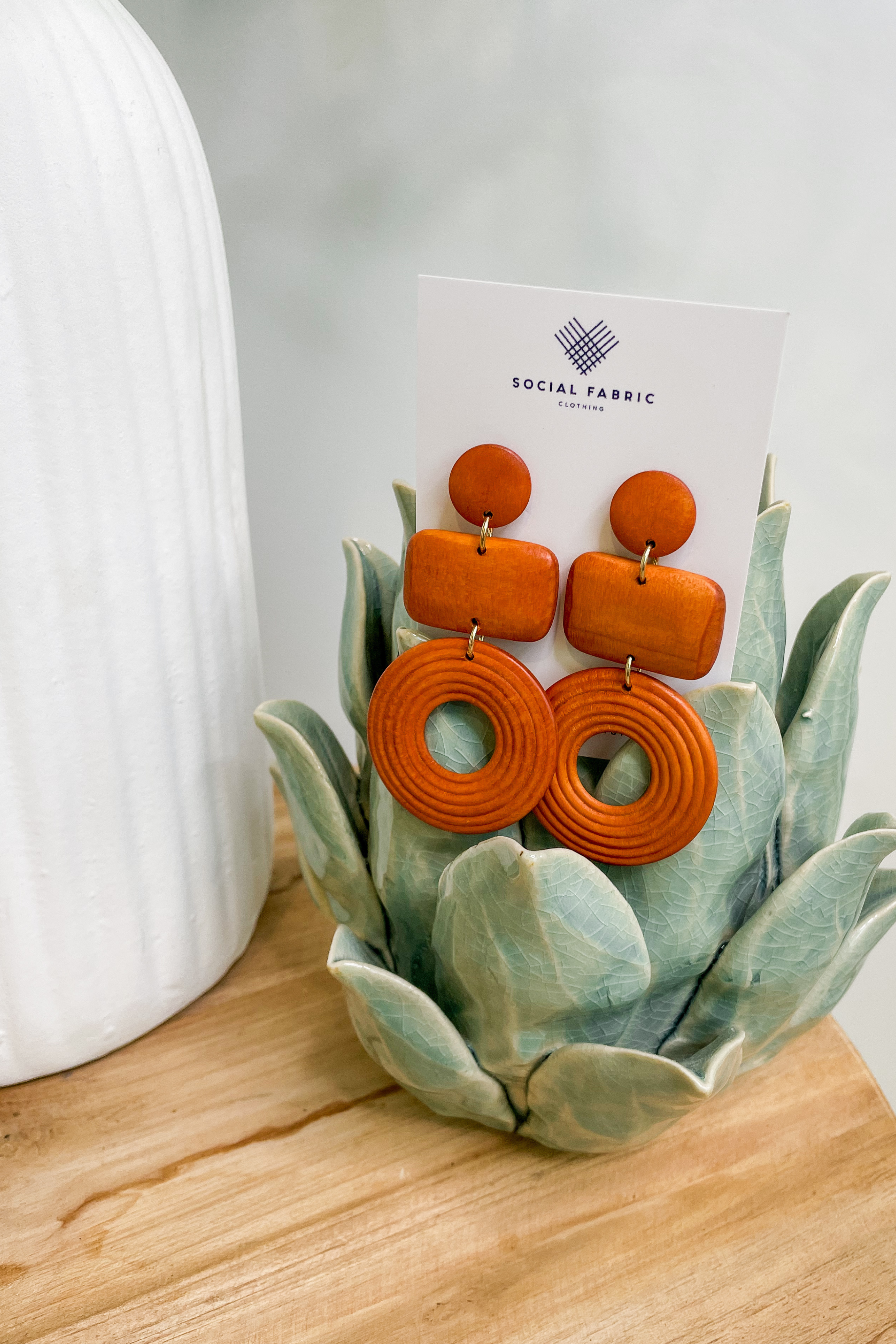 Como Earrings in Tan