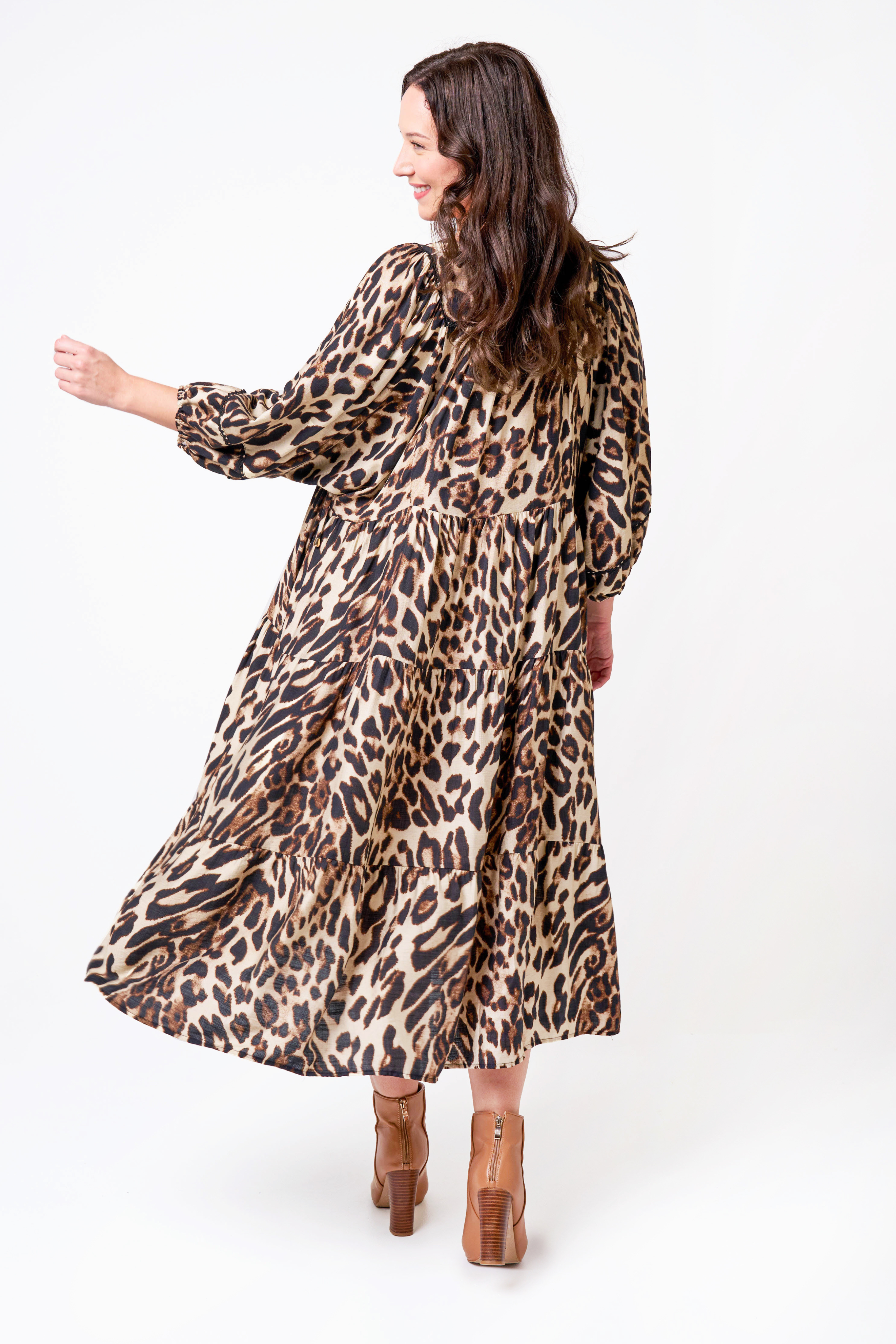 HATTIE Midi Dress in Animal Print