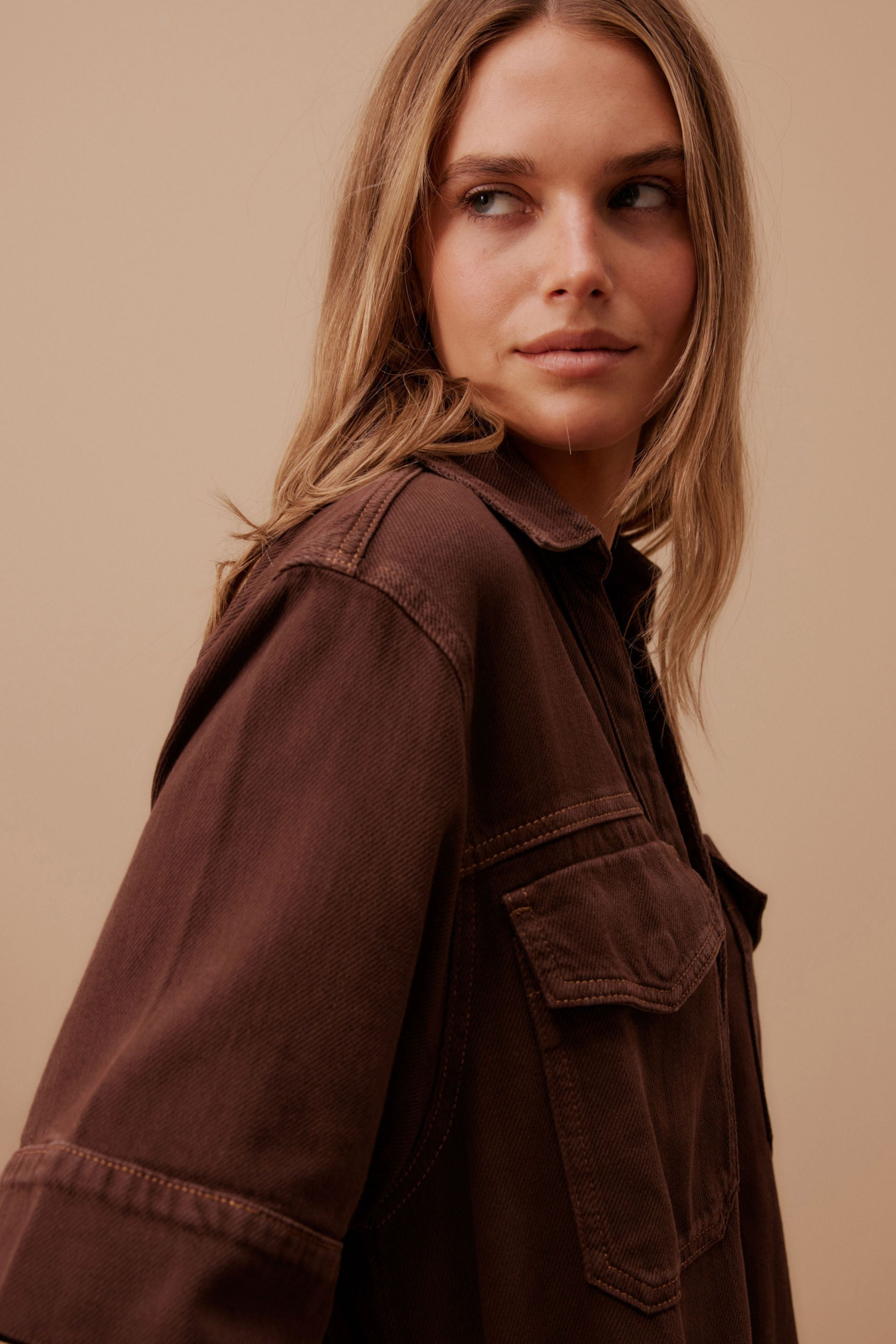 Sammy Relaxed Shirt Dress in Chocolate
