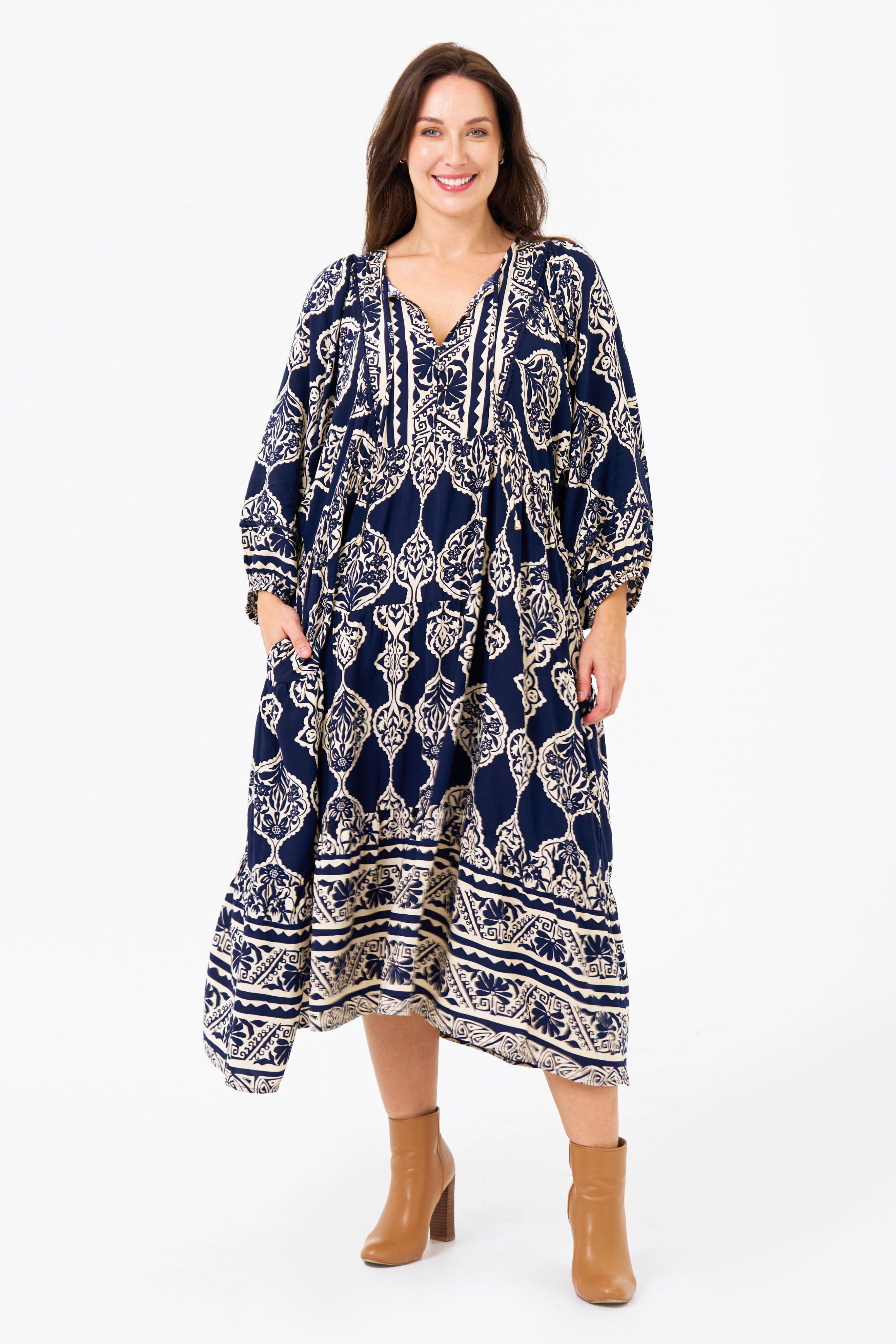 HATTIE Midi Dress in Navy and Cream