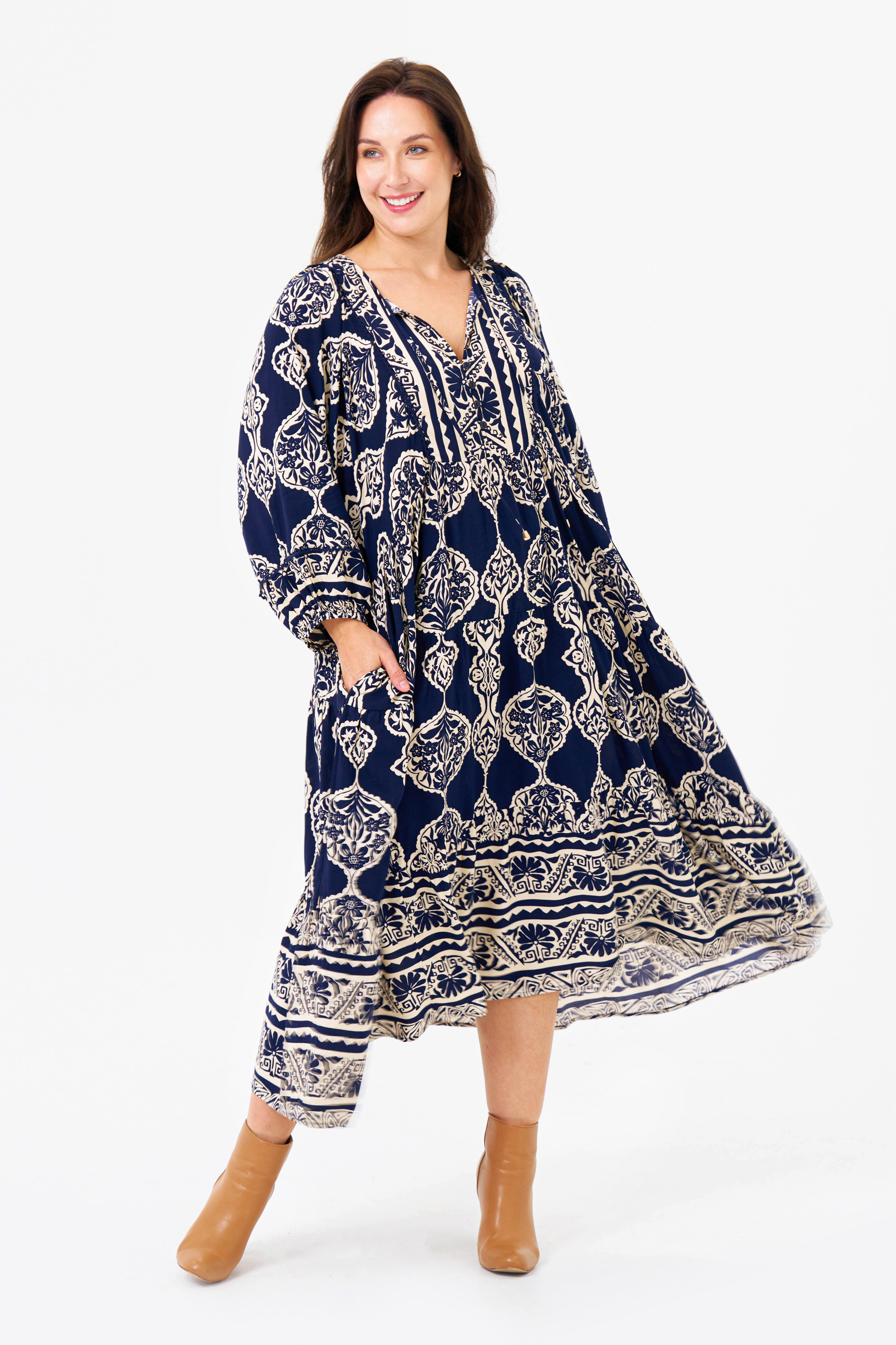 HATTIE Midi Dress in Navy and Cream