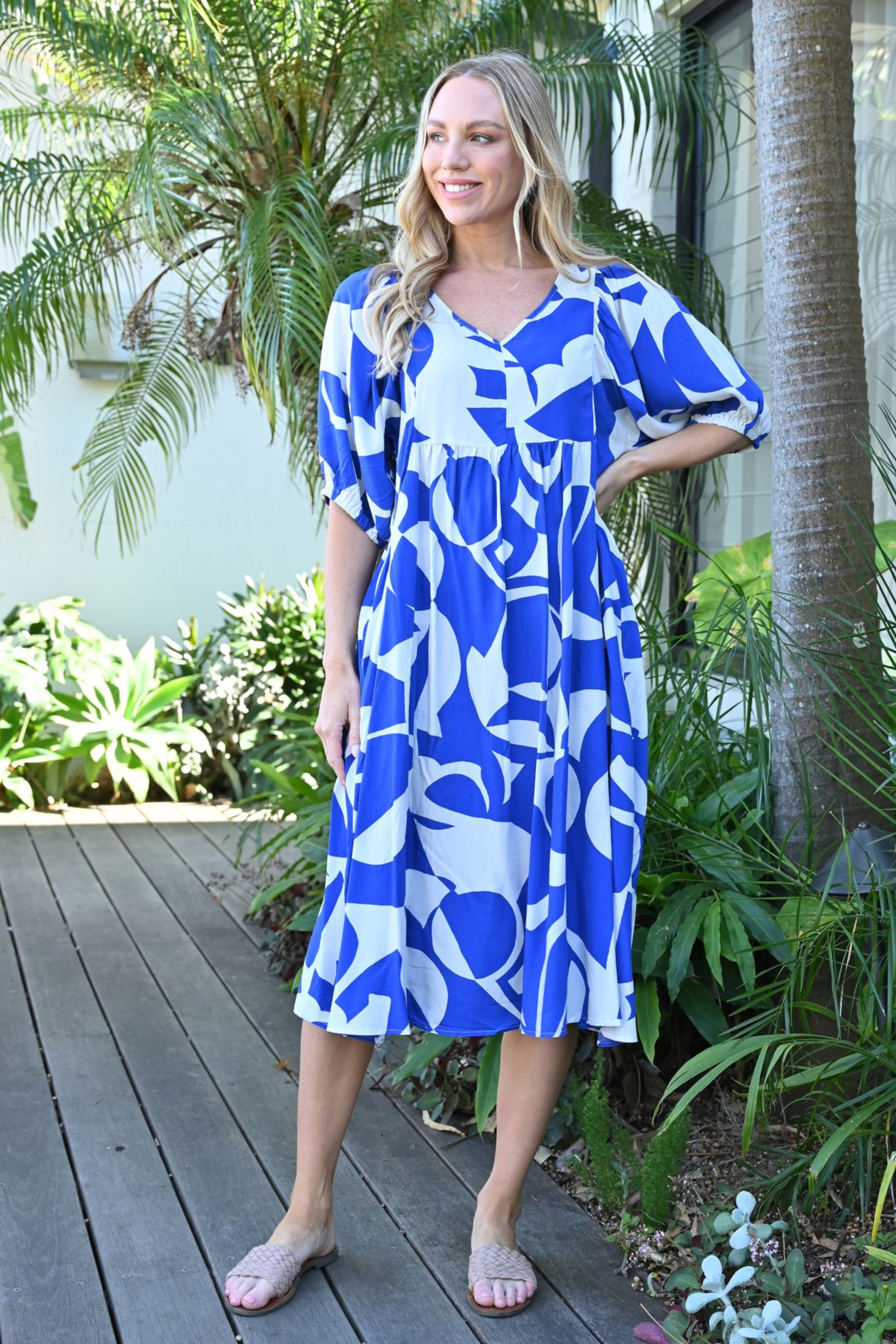 CLAUDIA Midi Dress in Blue and White Abstract Print